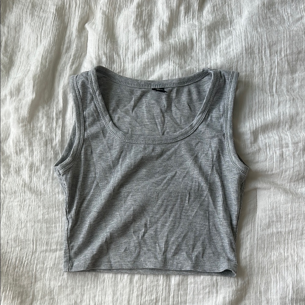 SHEIN Gray Fitted Crop Tank Top